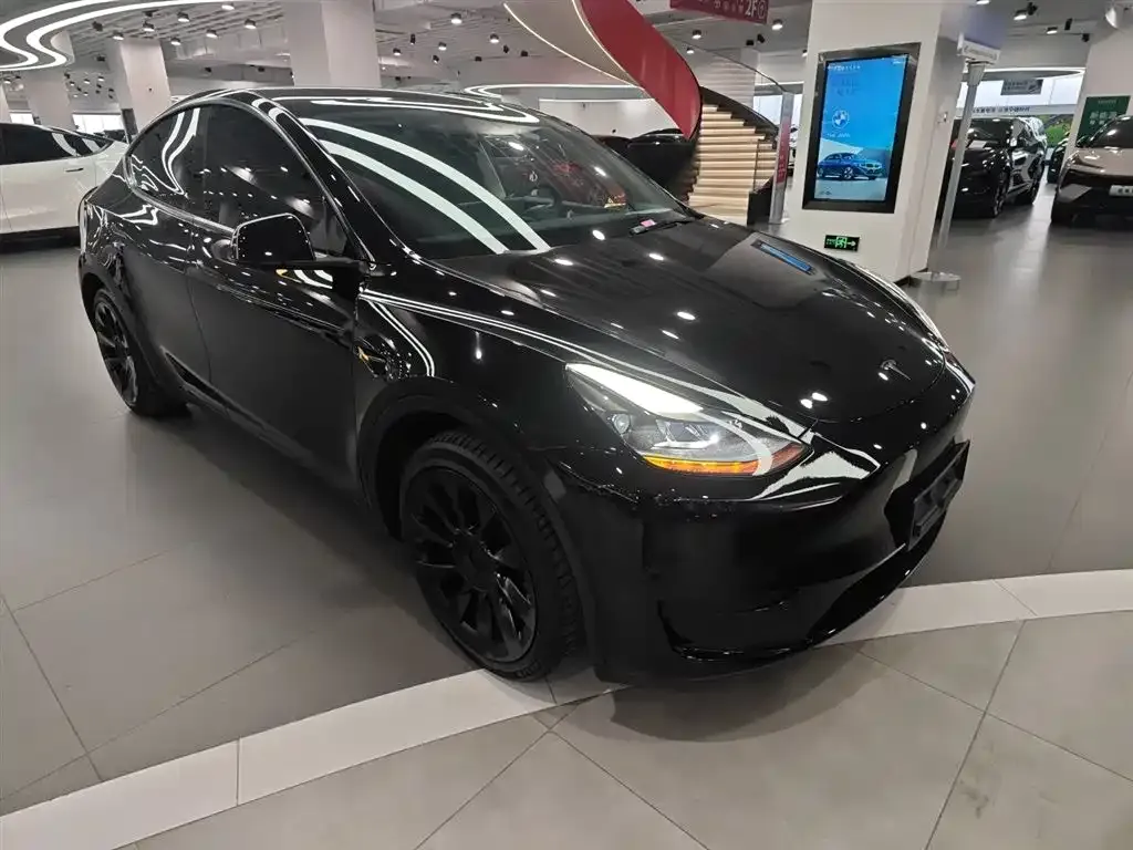 Tesla Model Y 2023 из CN, фото 4