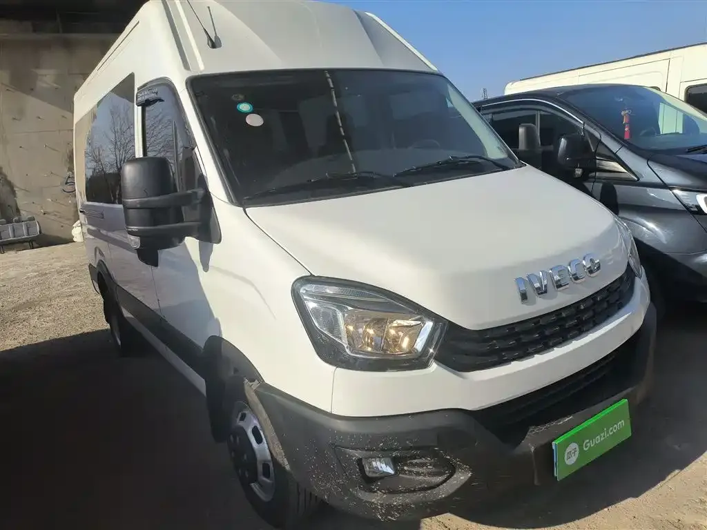 IVECO Ousheng 2023 из CN, фото 4
