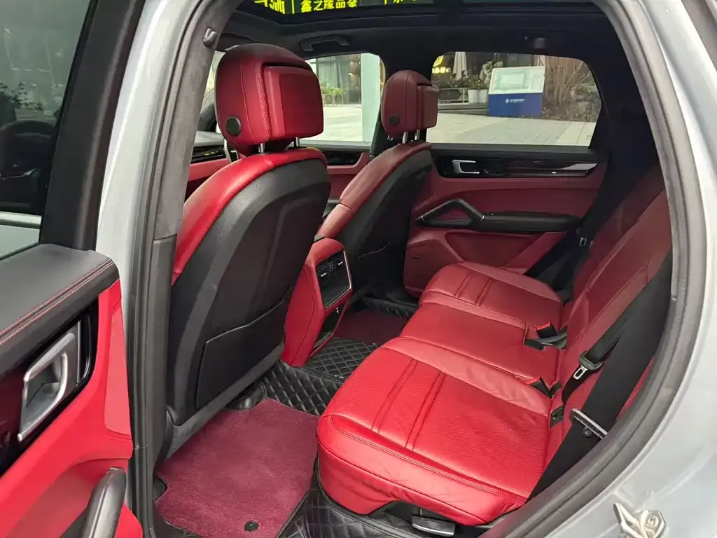 Porsche Cayenne 2021 из CN, фото 6