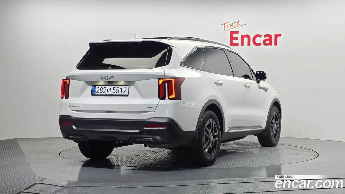 Kia Sorento 2024 из KR, фото 2