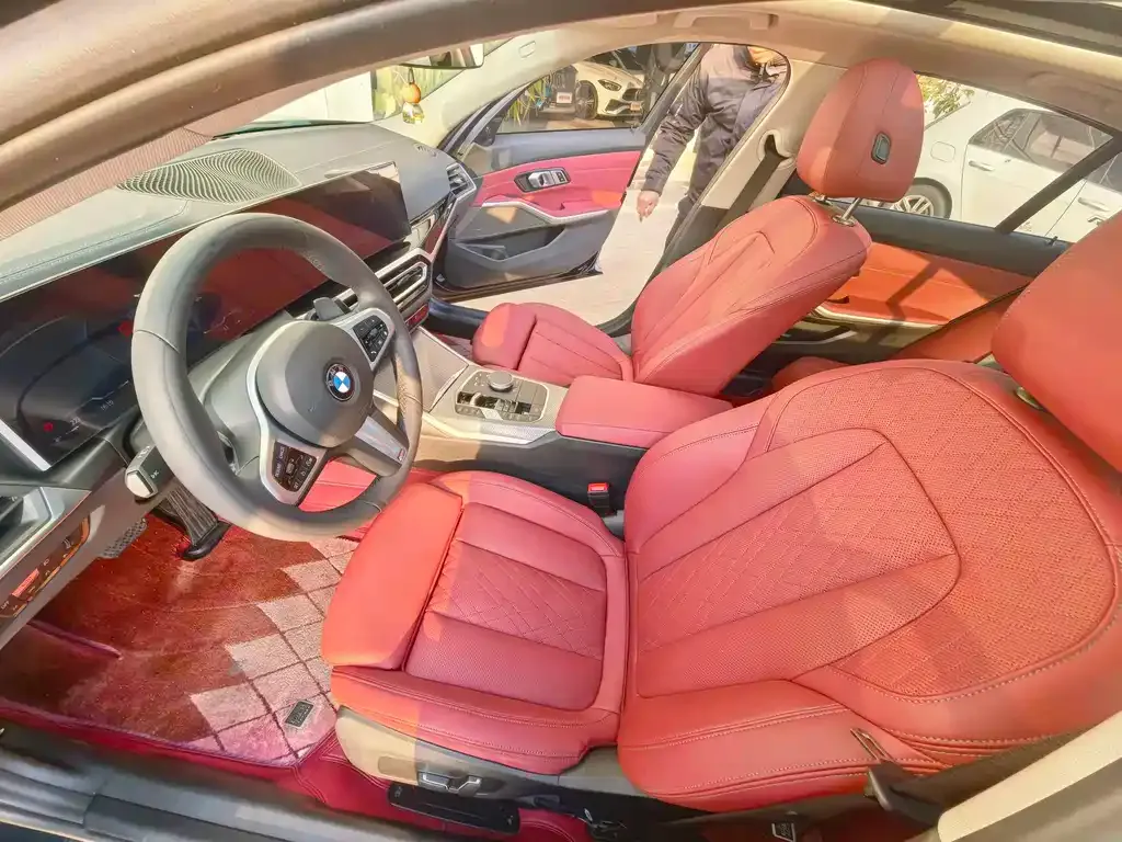 BMW 3 Series 2024 из CN, фото 4