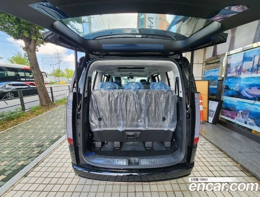Hyundai Staria 2025 из KR, фото 4