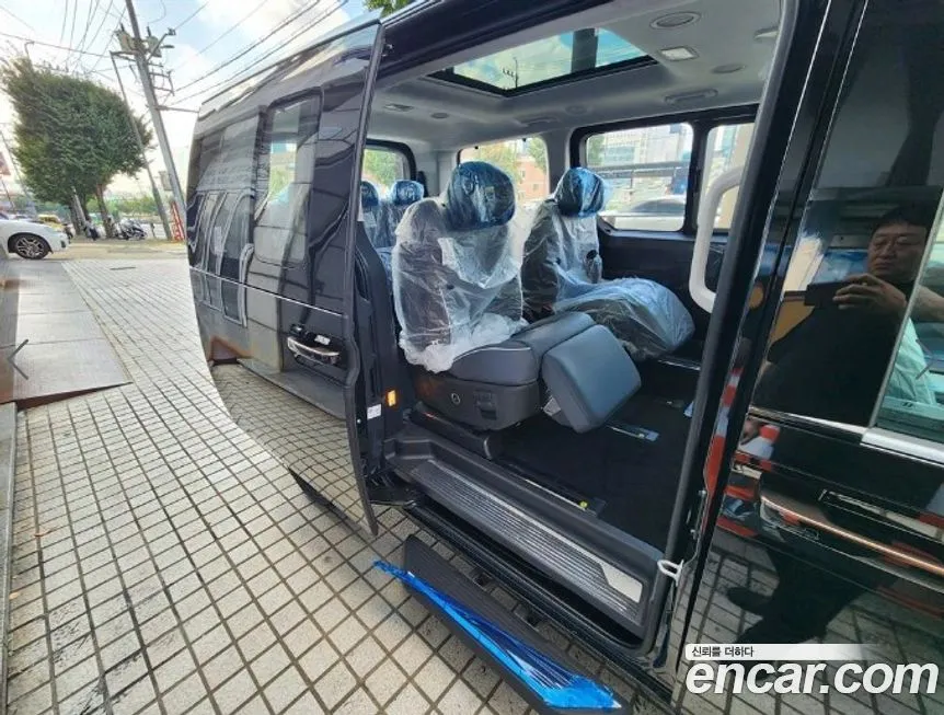 Hyundai Staria 2025 из KR, фото 10