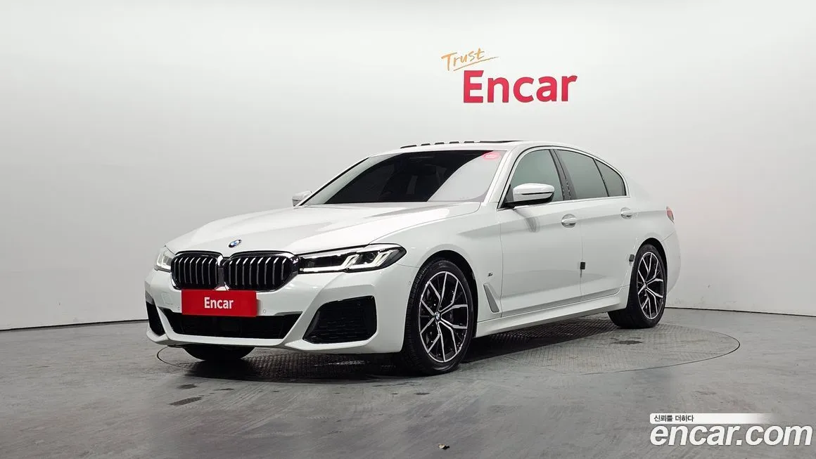 BMW 5-Series 2022 из KR, фото 1