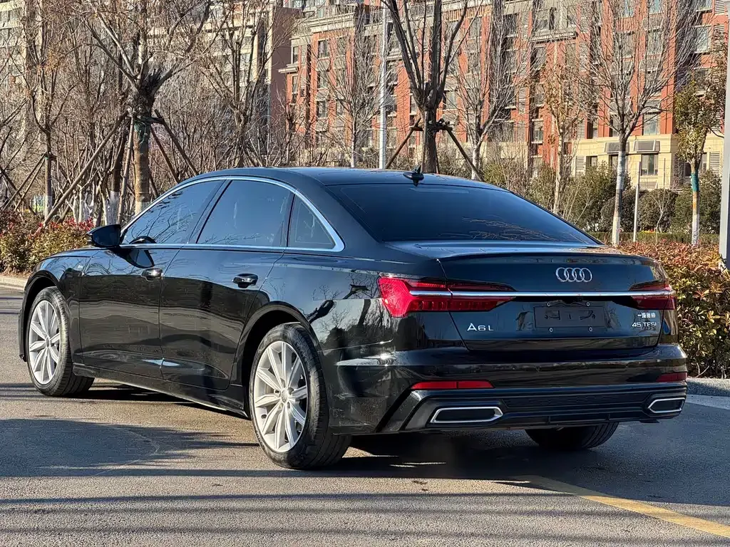 Audi A6L 2021 из CN, фото 5