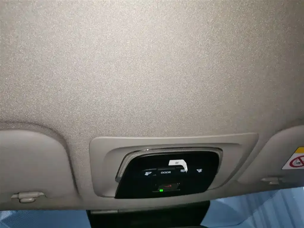 [object Object] Corolla Cross 2024 из CN, фото 9