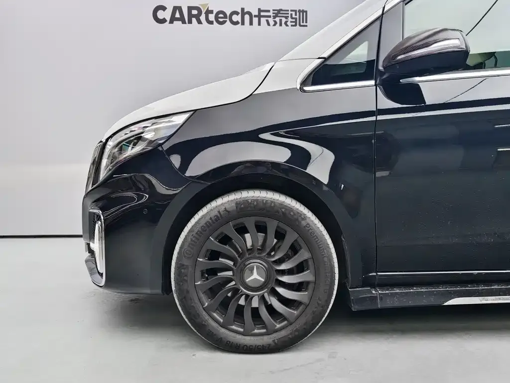 Mercedes-Benz V-Class 2022 из CN, фото 5