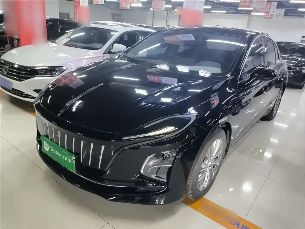 Hongqi E-QM5 2025 из CN, фото 8