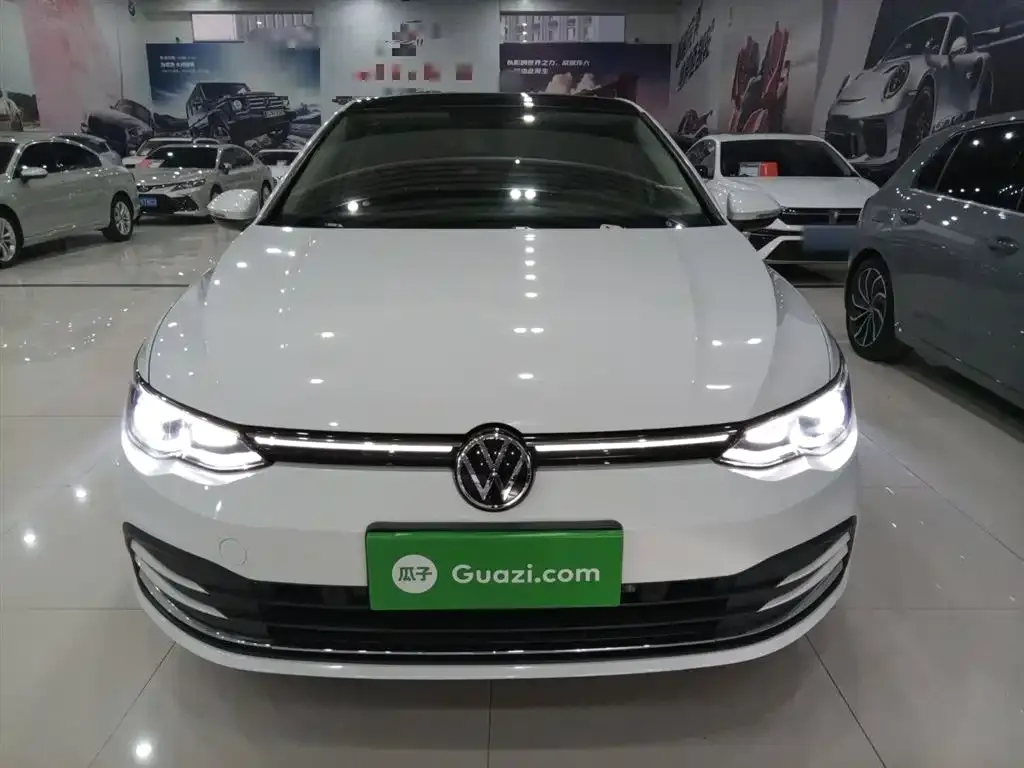 Volkswagen Golf 2022 из CN, фото 4