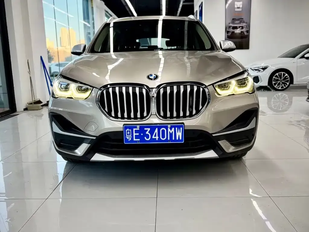 BMW X1 2022 из CN, фото 2