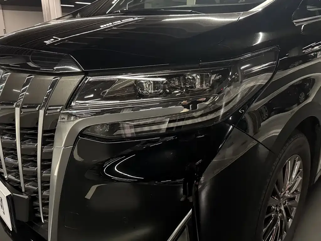 Toyota Alphard 2021 из CN, фото 8