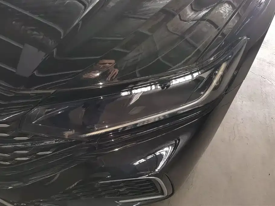 Volkswagen Passat 2023 из CN, фото 5