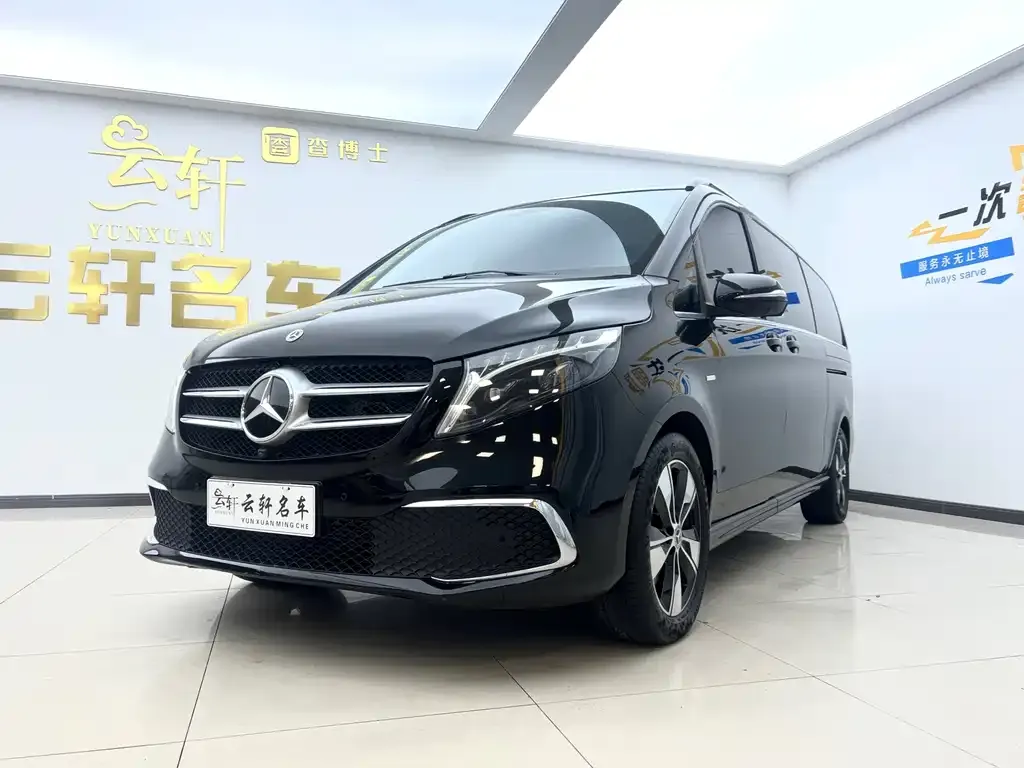 Mercedes-Benz V-Class 2024 из CN, фото 1