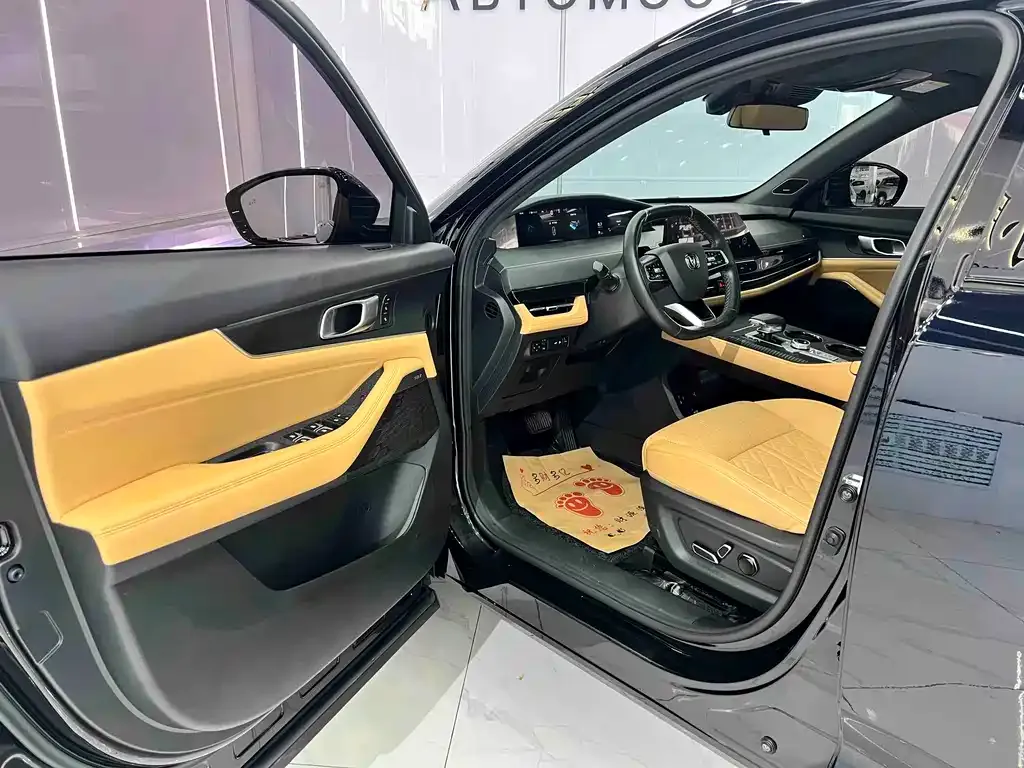 Changan UNI-K 2021 из CN, фото 2