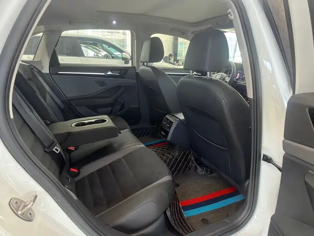Volkswagen Sagitar 2021 из CN, фото 6