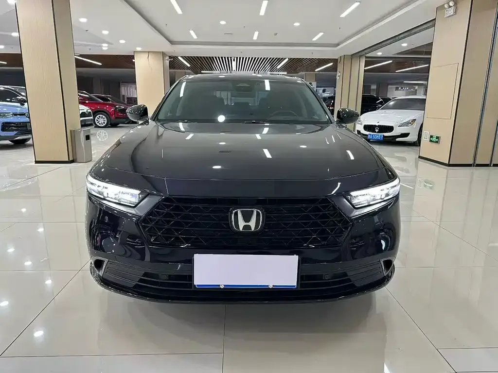 Honda Accord 2024 из CN, фото 2