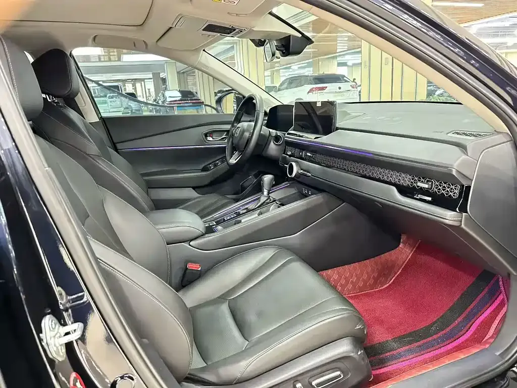 Honda Accord 2024 из CN, фото 10
