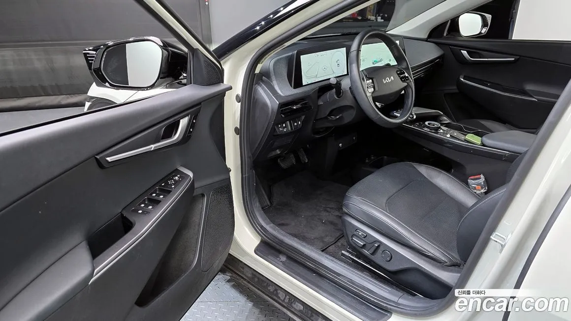Kia EV6 2022 из KR, фото 8