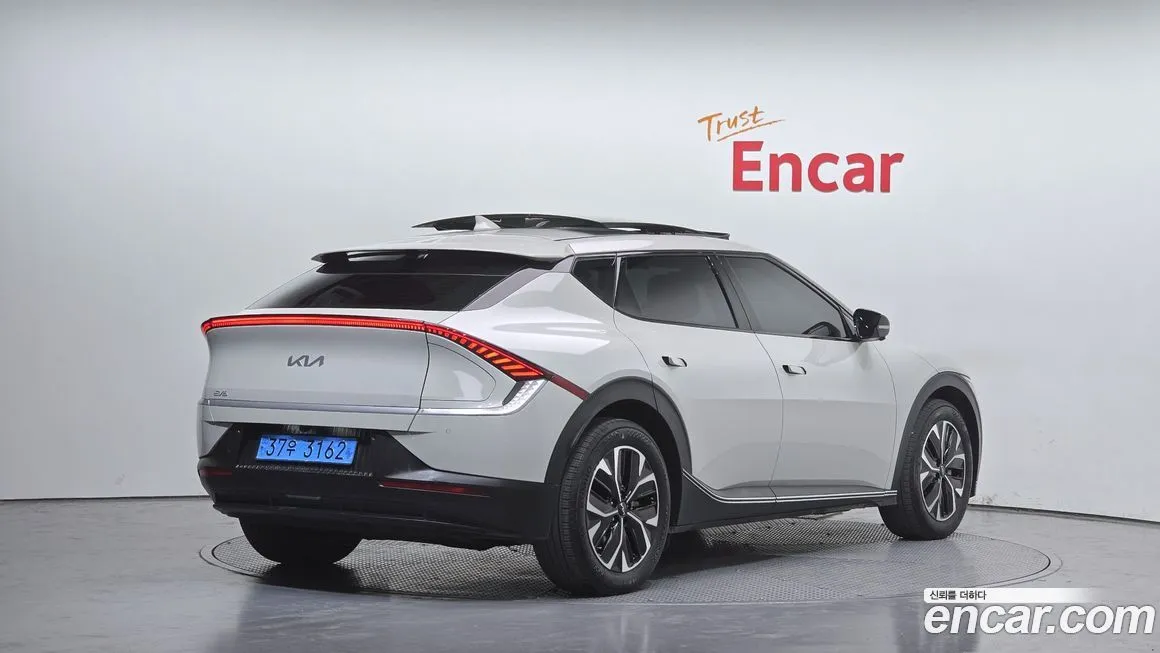 Kia EV6 2022 из KR, фото 2