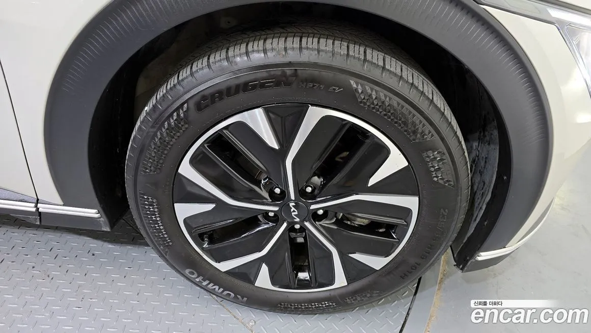 Kia EV6 2022 из KR, фото 9