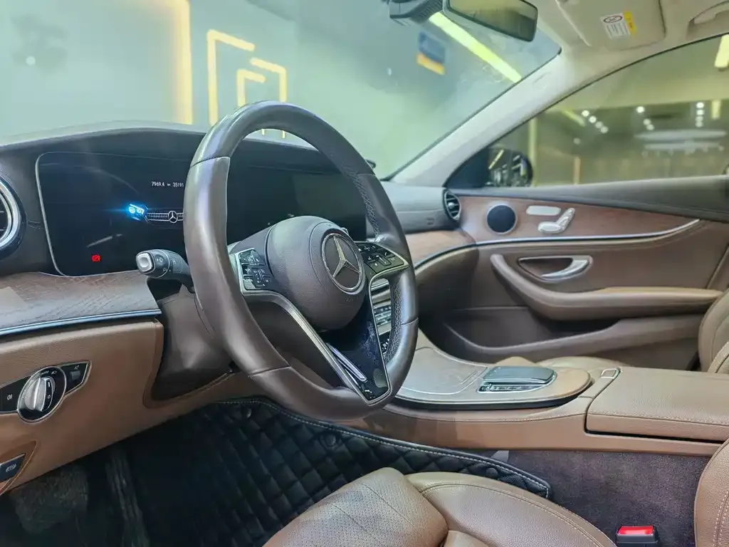 Mercedes-Benz E-Class 2022 из CN, фото 9