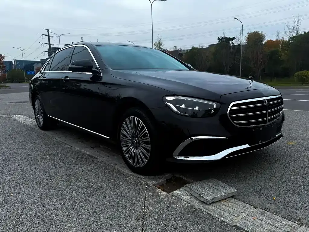 Mercedes-Benz E-Class 2023 из CN, фото 9