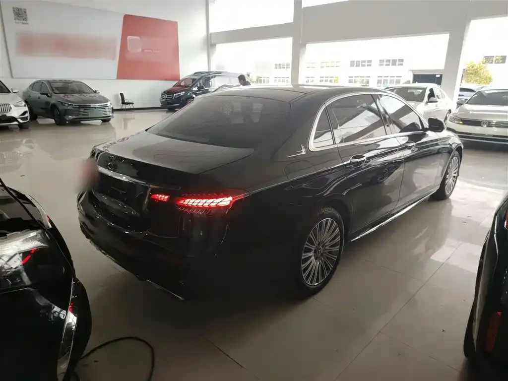 Mercedes-Benz E-Class 2022 из CN, фото 10