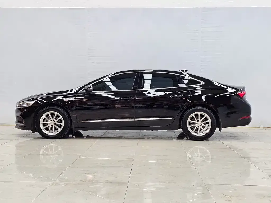 Buick LaCrosse 2021 из CN, фото 2