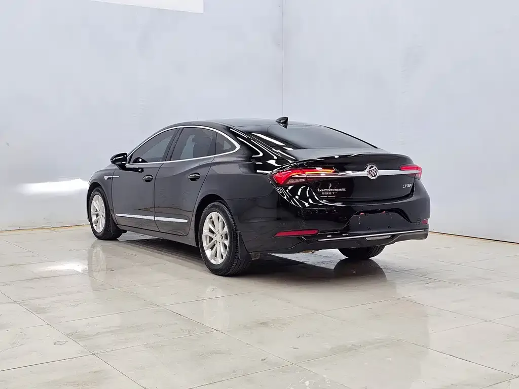Buick LaCrosse 2021 из CN, фото 3