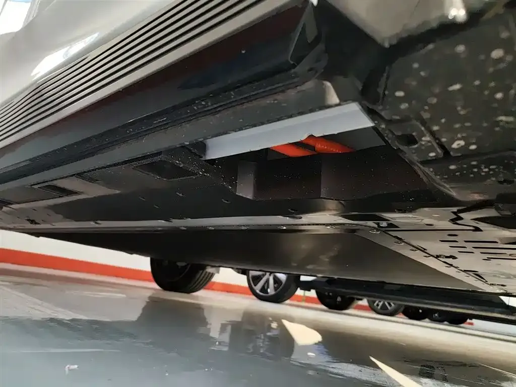 Toyota bZ5 2025 из CN, фото 6