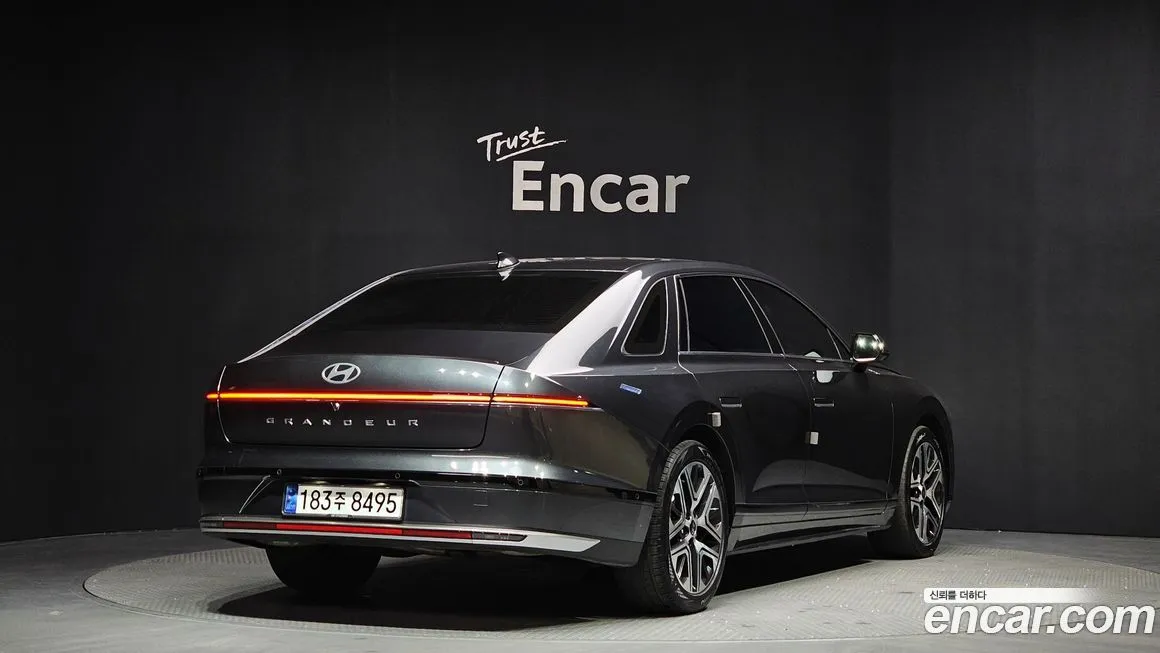 Hyundai Grandeur 2023 из KR, фото 3