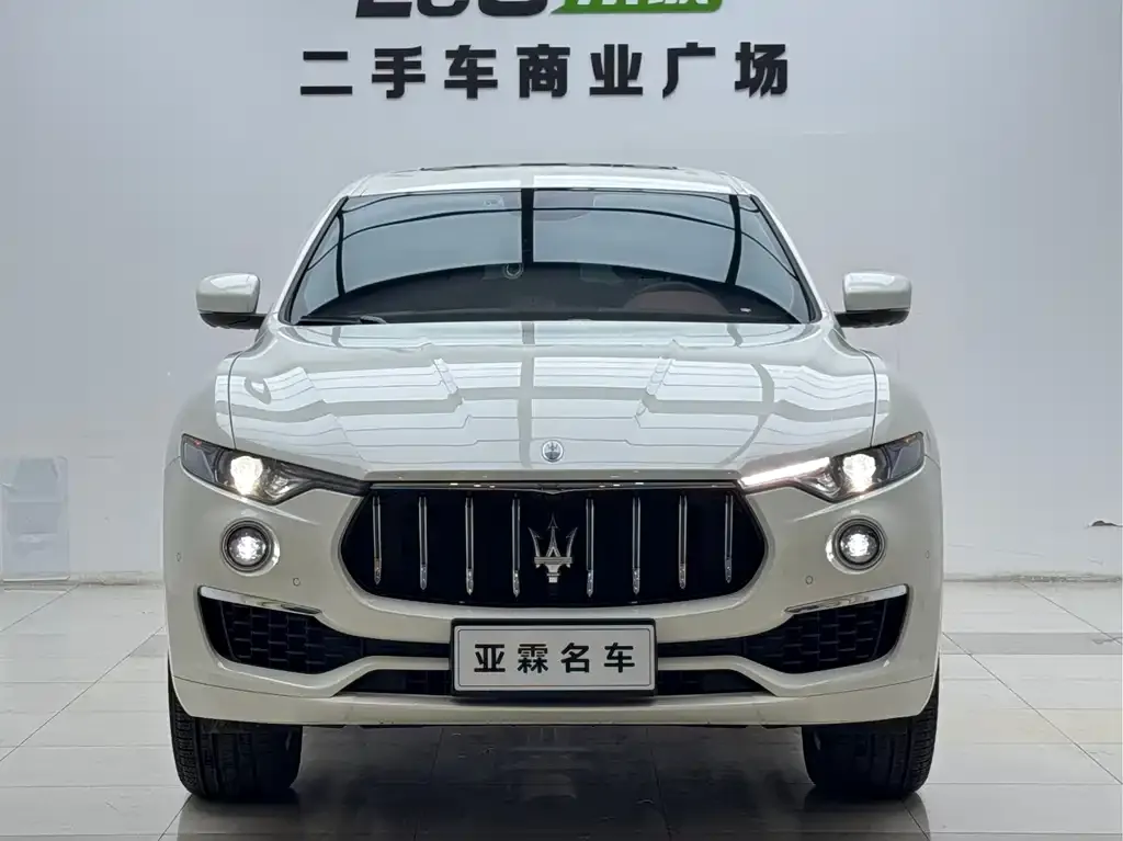 Maserati Levante 2024 из CN, фото 2