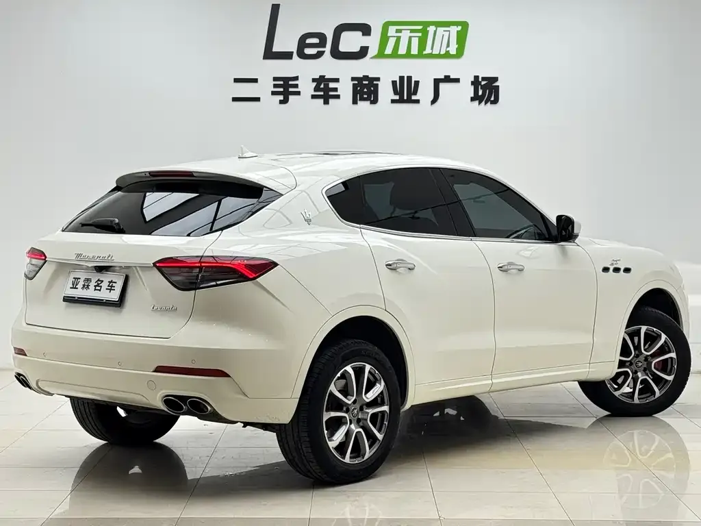 Maserati Levante 2024 из CN, фото 4