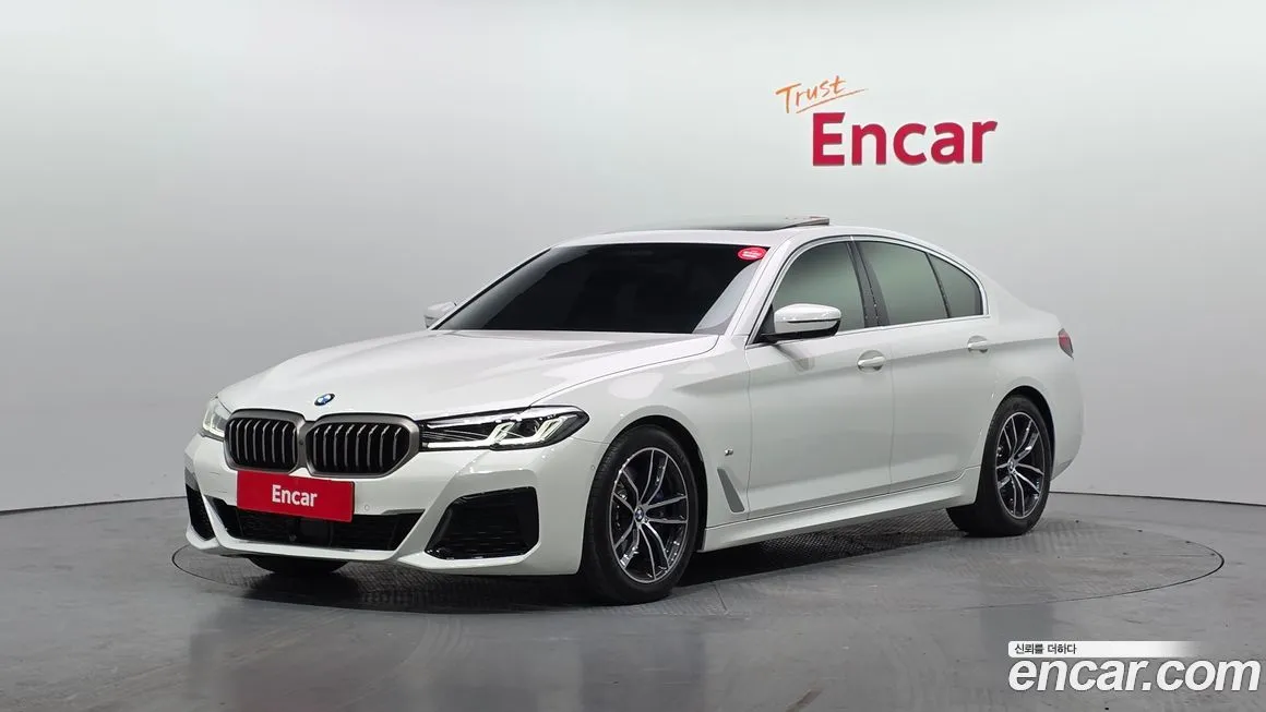 BMW 5-Series 2023 из KR, фото 1