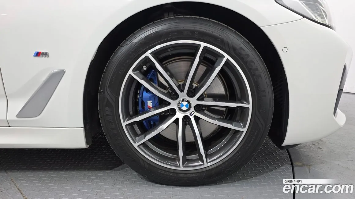 BMW 5-Series 2023 из KR, фото 6