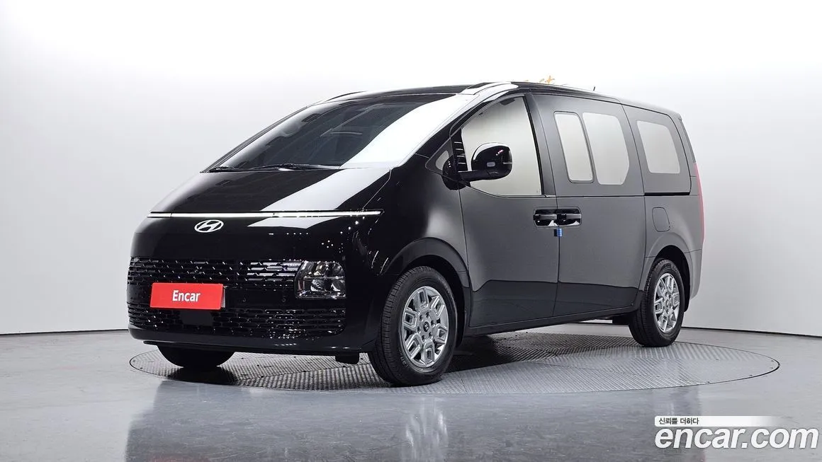 Hyundai Staria 2025 из KR, фото 1