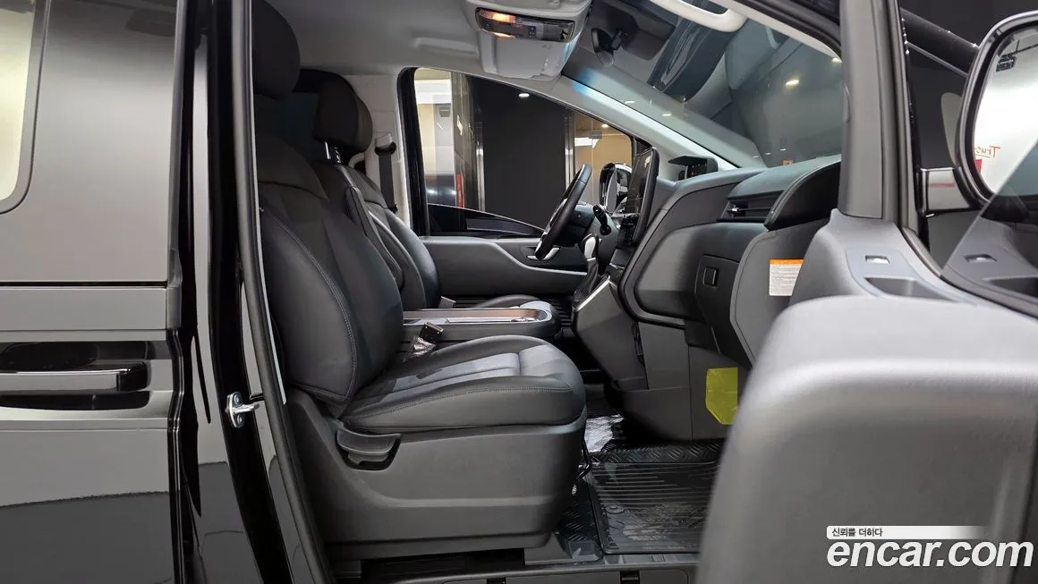Hyundai Staria 2025 из KR, фото 4