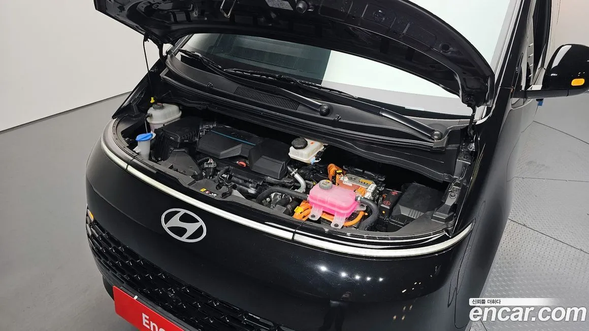 Hyundai Staria 2025 из KR, фото 8