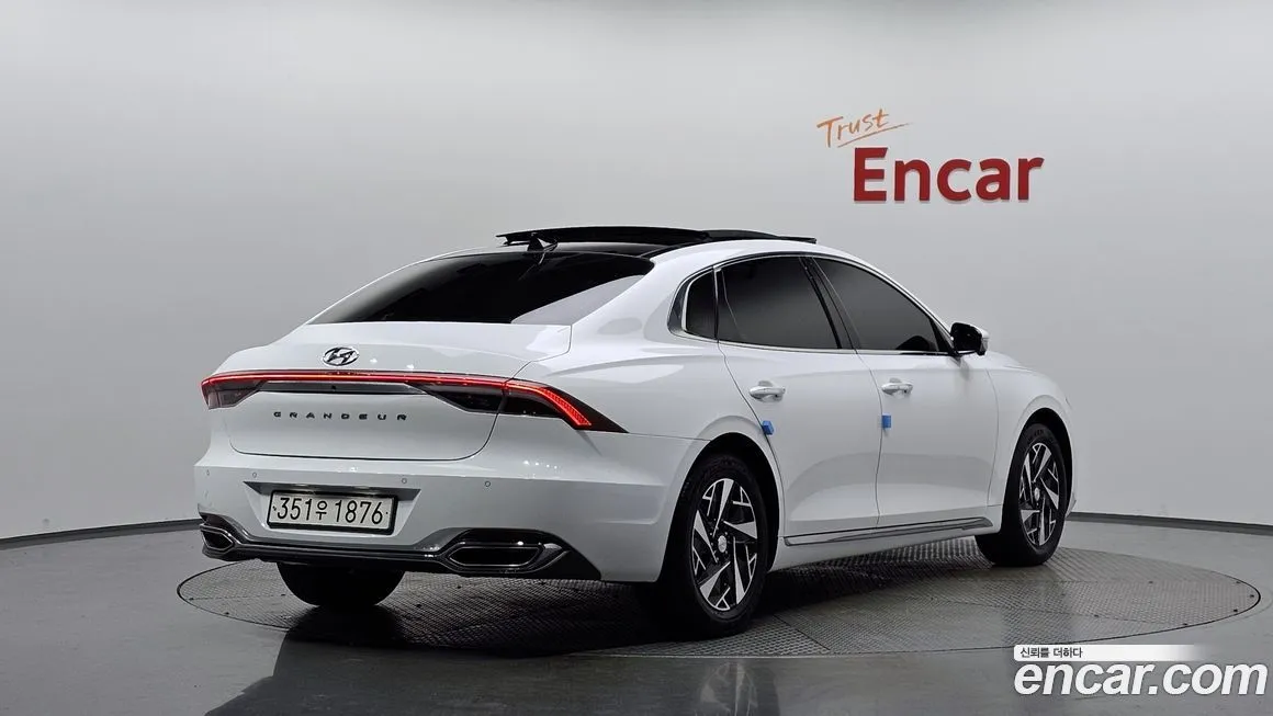Hyundai Grandeur 2023 из KR, фото 5