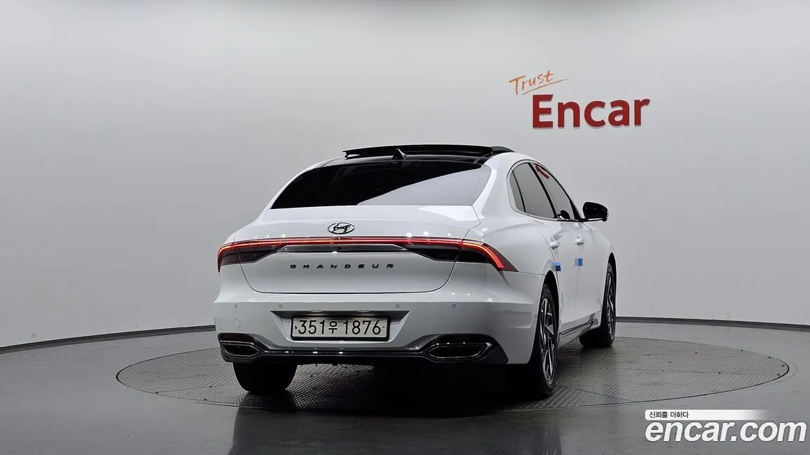 Hyundai Grandeur 2023 из KR, фото 3