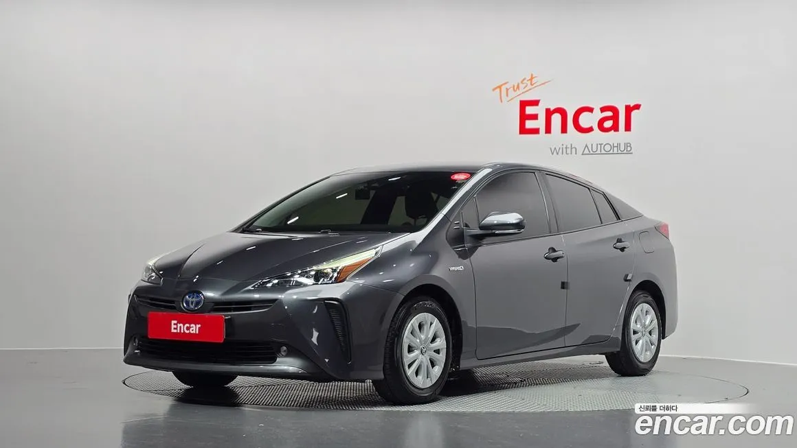 Toyota Prius 2022 из KR, фото 1