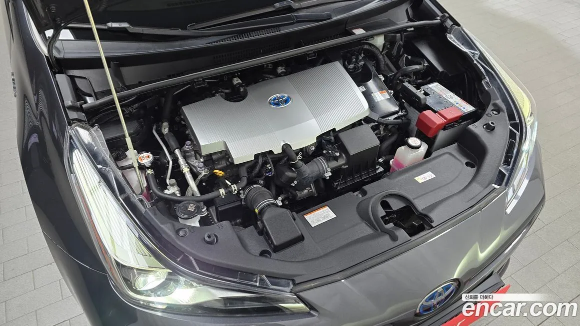 Toyota Prius 2022 из KR, фото 6