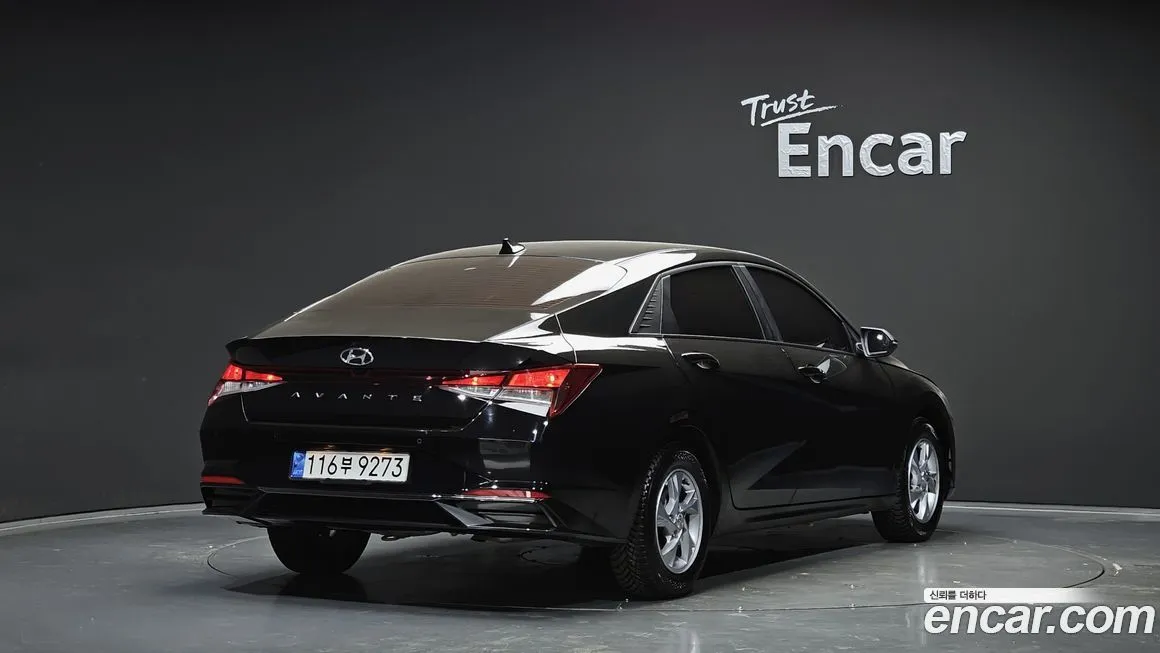 Hyundai AVANTE 2021 из KR, фото 2