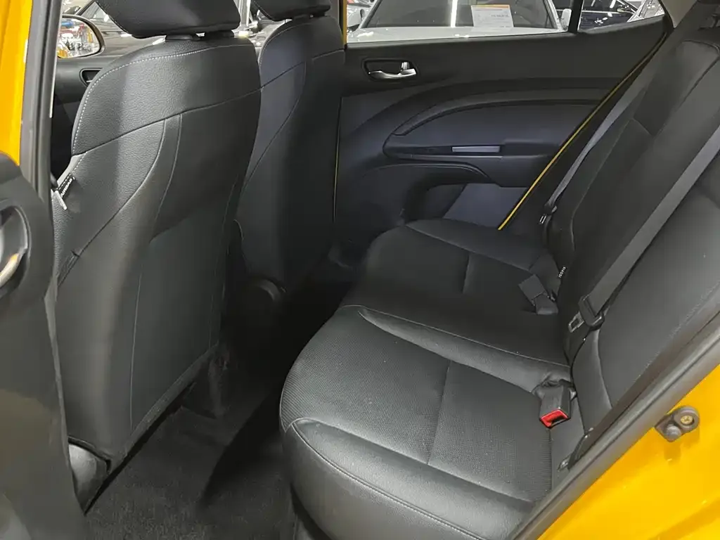 Kia KX1 2022 из CN, фото 5