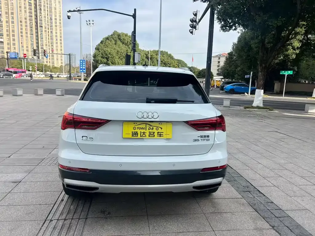 Audi Q3 2021 из CN, фото 9