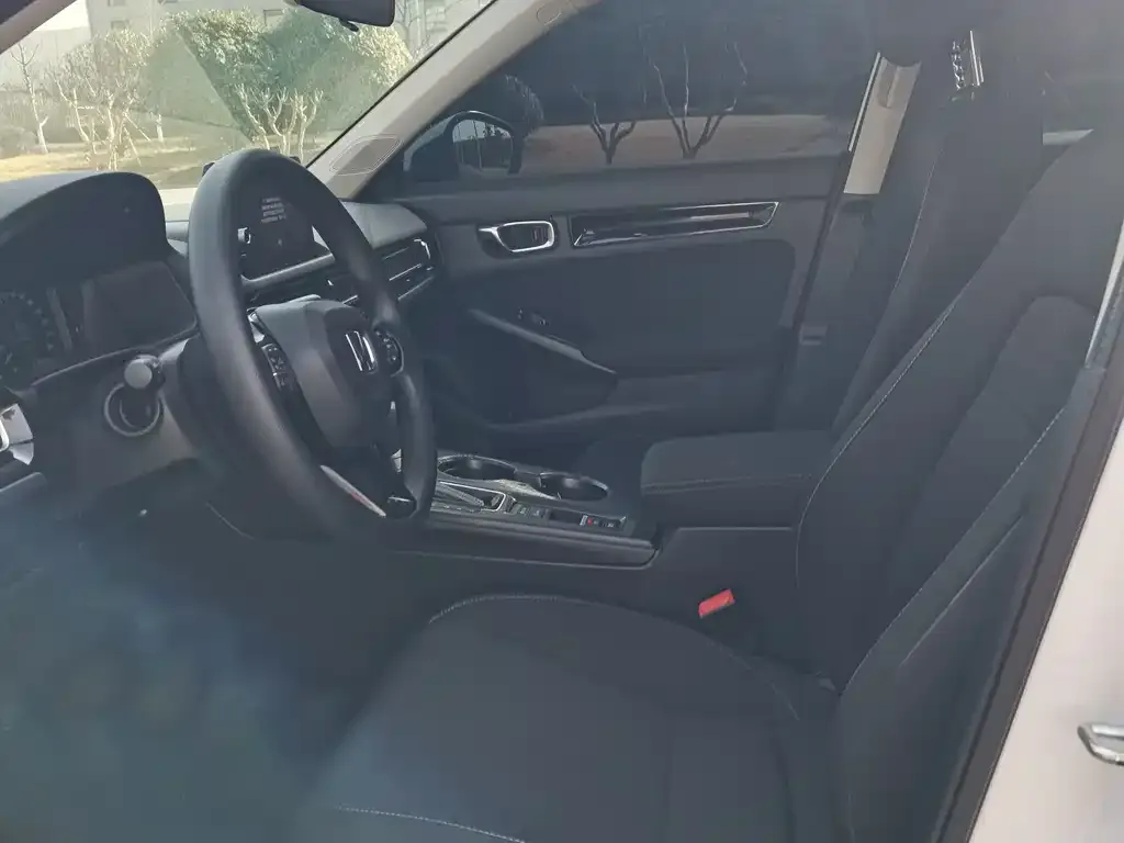 Honda Civic 2023 из CN, фото 3