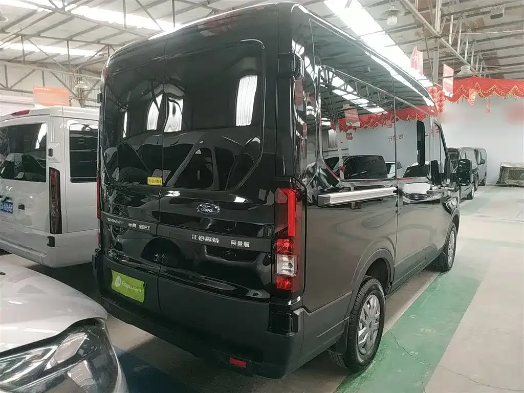Ford Transit T8 2025 из CN, фото 9