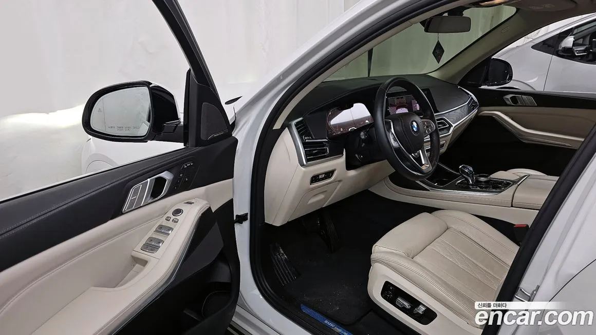 BMW X7 2021 из KR, фото 8
