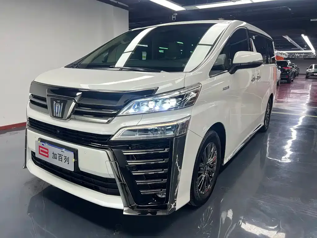 Toyota Vellfire 2022 из CN, фото 1