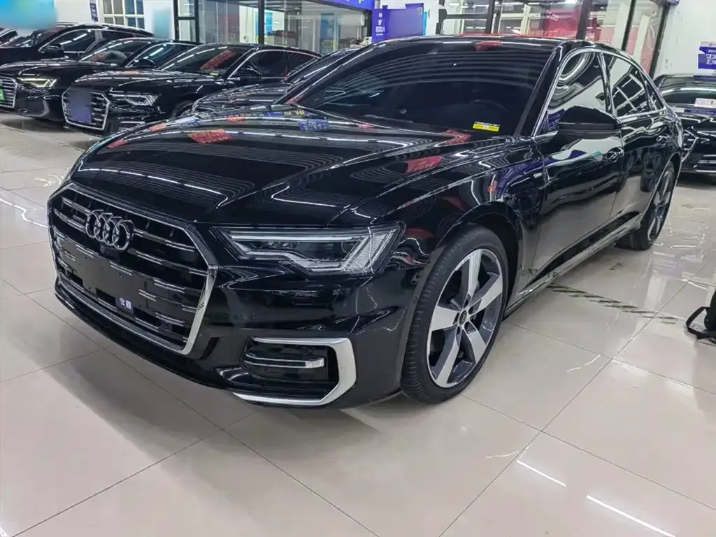 Audi A6L 2023 из CN, фото 10